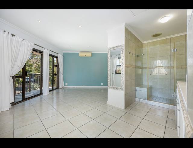7 BEDROOM FREEHOLD FOR SALE IN EVERSDAL HEIGHTS